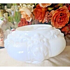 Vintage Milk Glass Lion Head Lamp Shade – Made in Italy – Rare